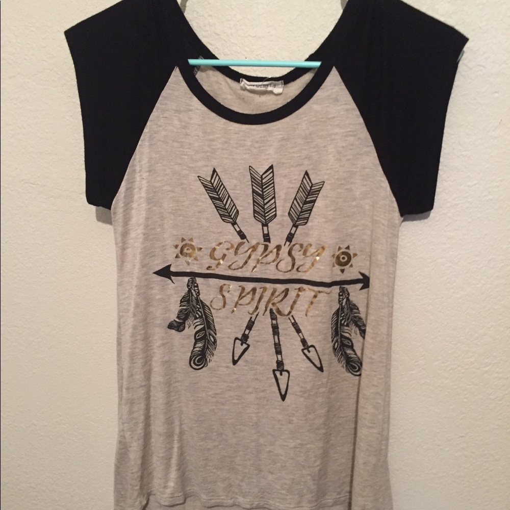 Tan short sleeve shirt